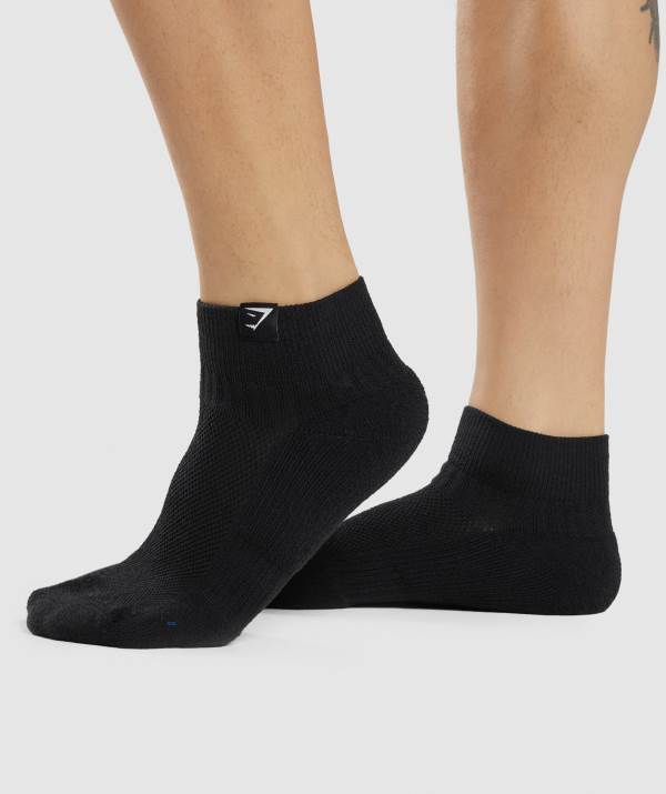 Panske Ponozky Gymshark Woven Tab Sneaker 3pk- Black Čierne | RW4012657